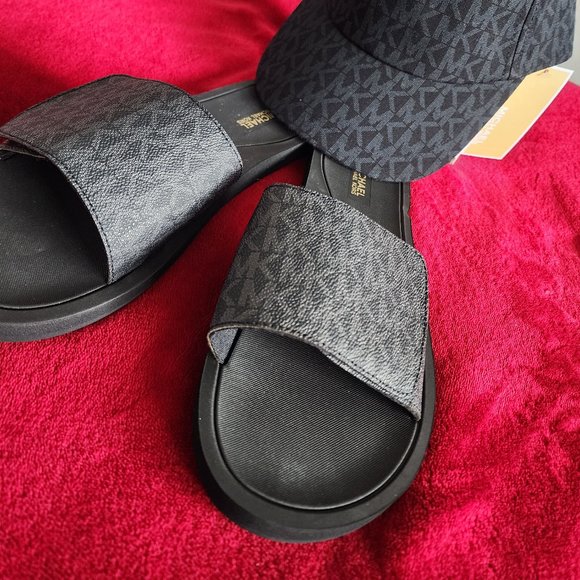 Slide into Summer with these fab Michael Kors Slides! - Picture 1 of 2